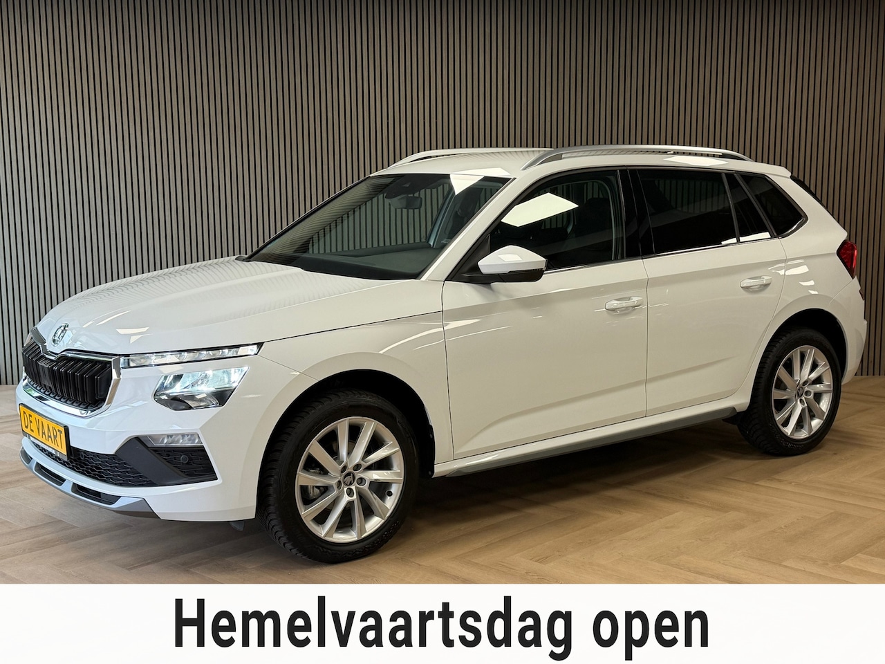 Skoda Kamiq - 1.0 TSI Business Edition DSG CAMERA CARPLAY CLIMATE CRUISE CONTROL PDC - AutoWereld.nl