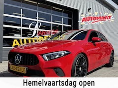 Mercedes-Benz A-klasse - 180 Design Plus- AUTOMAAT - Navigatie I Leer I Digital Dashboard I Sport interieur I Deale