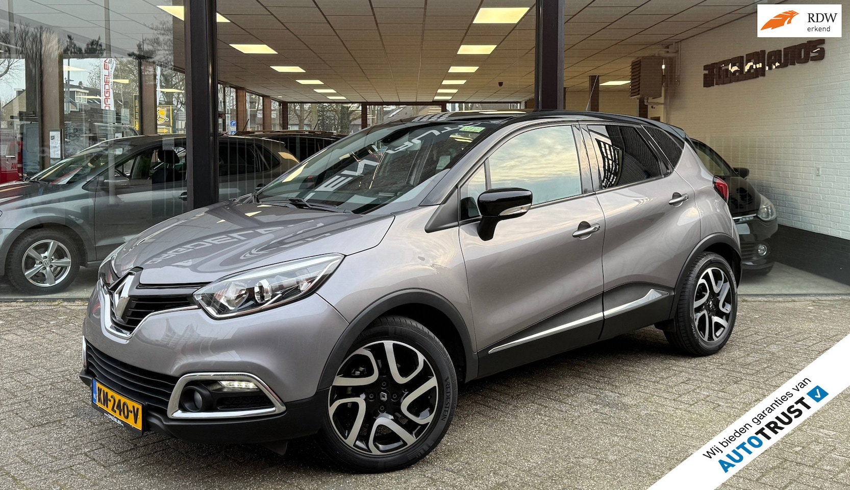 Renault Captur - 1.2 TCe 120pk AUTOMAAT | NAVI | CAMERA | CRUISE | CLIMA - AutoWereld.nl