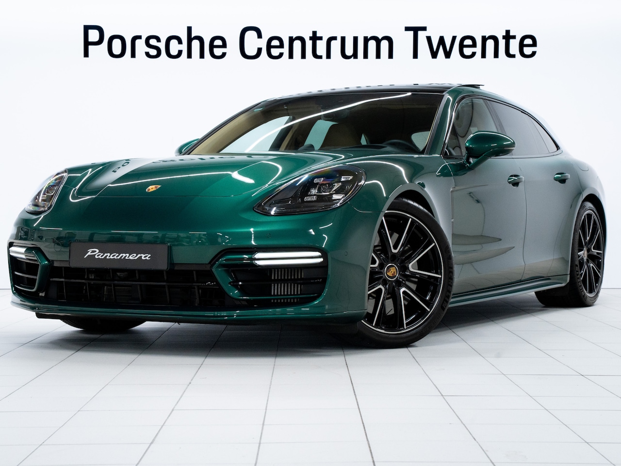 Porsche Panamera Sport Turismo - 4S E-Hybrid - AutoWereld.nl