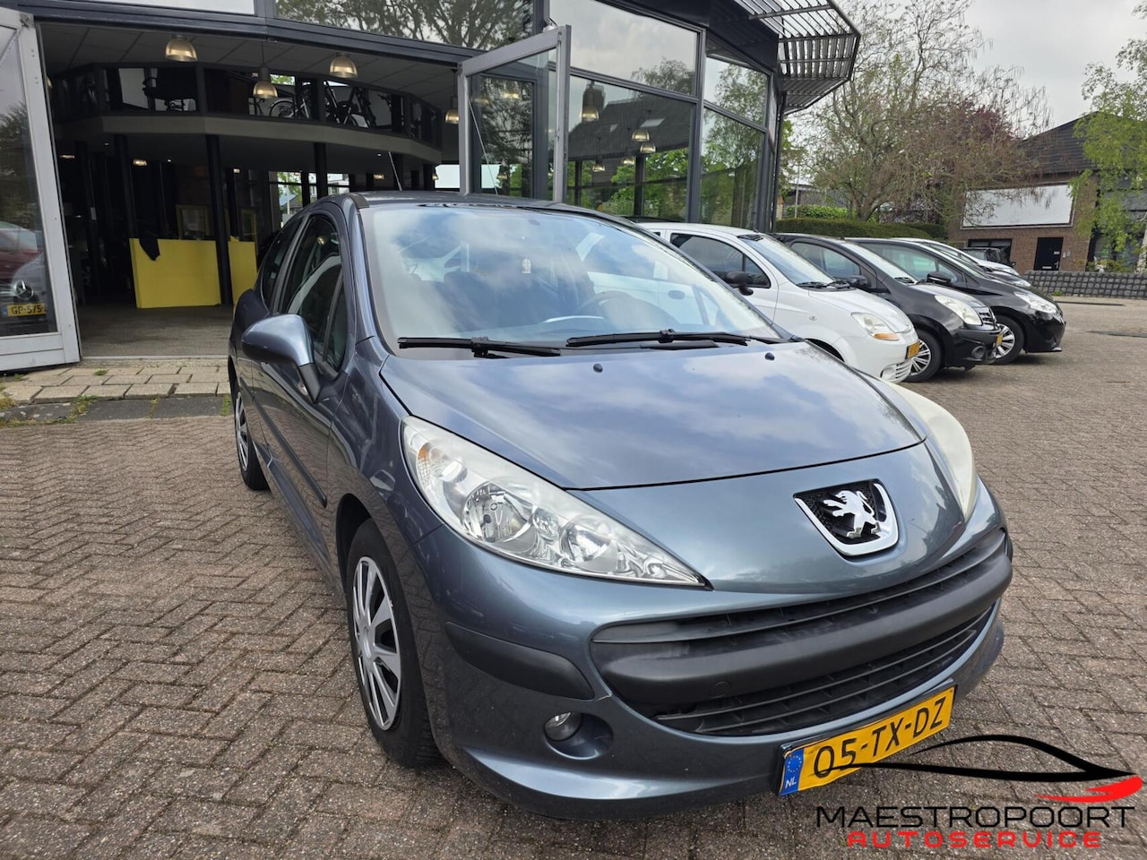 Peugeot 207 - 1.4 – 2007 – €1.350 - AutoWereld.nl