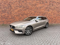 Volvo V60 - 2.0 T5 Inscription Carplay Dealer Trekhaak
