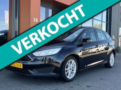 Ford Focus - 1.0|Navi|PDC|Cruise|Bluetooth|Isofix|Airco