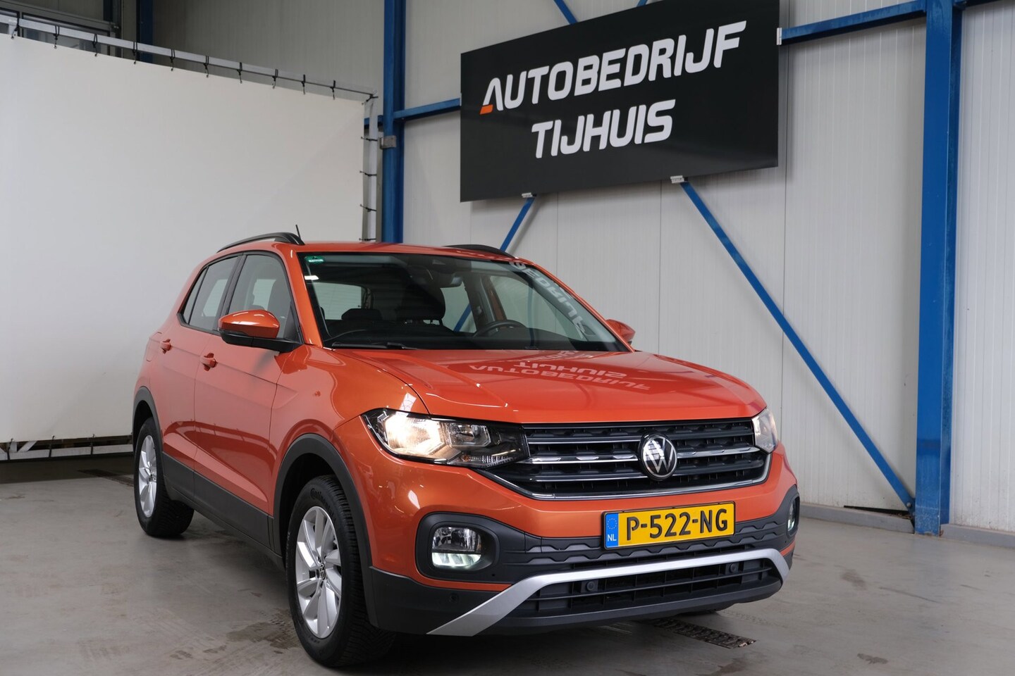 Volkswagen T-Cross - 1.0 TSI Life - N.A.P. Airco, Cruise, PDC, Carplay. - AutoWereld.nl