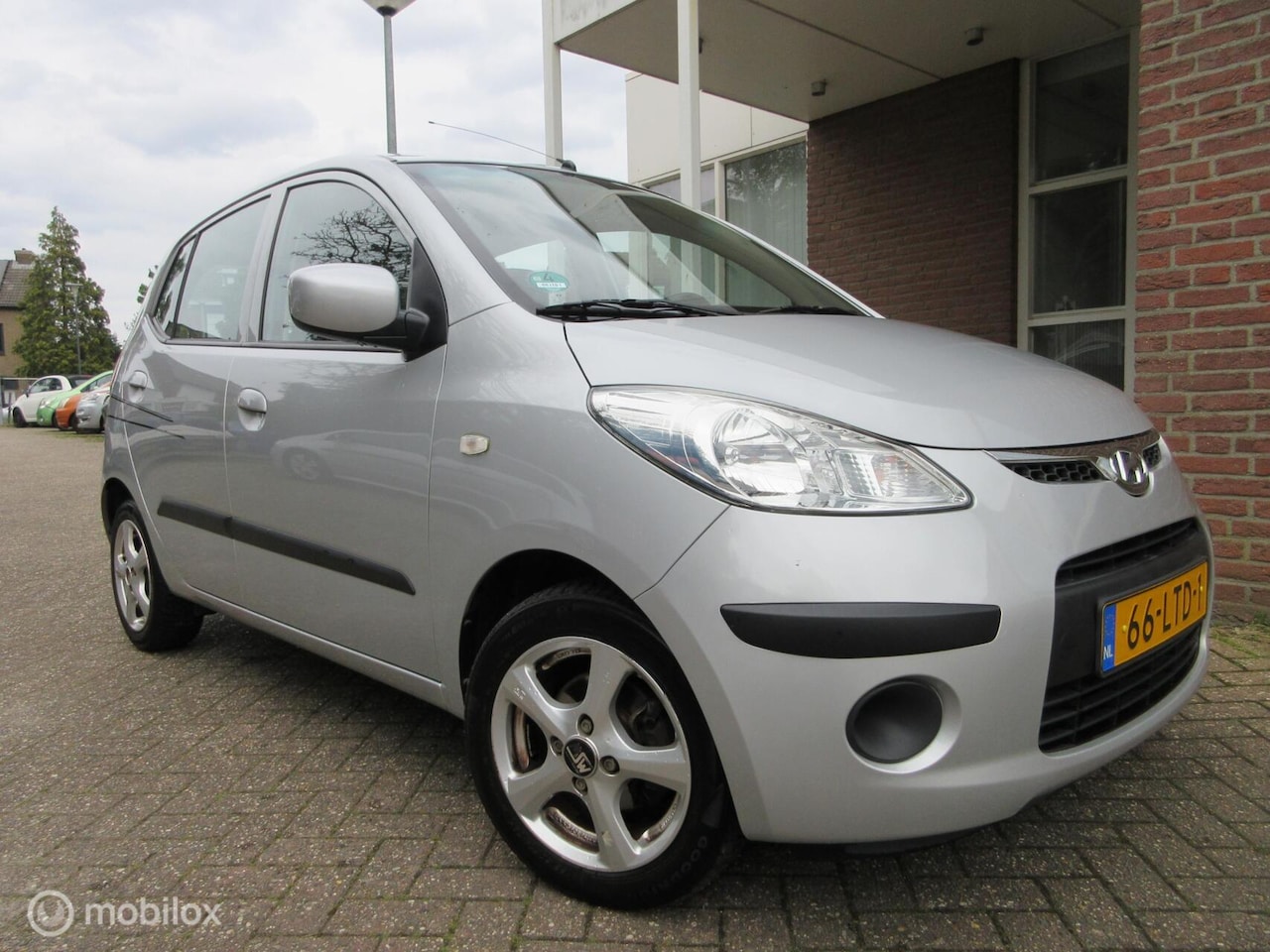 Hyundai i10 - 1.25i Dynamic Cool / 126451KM NAP / Airco / APK / - AutoWereld.nl