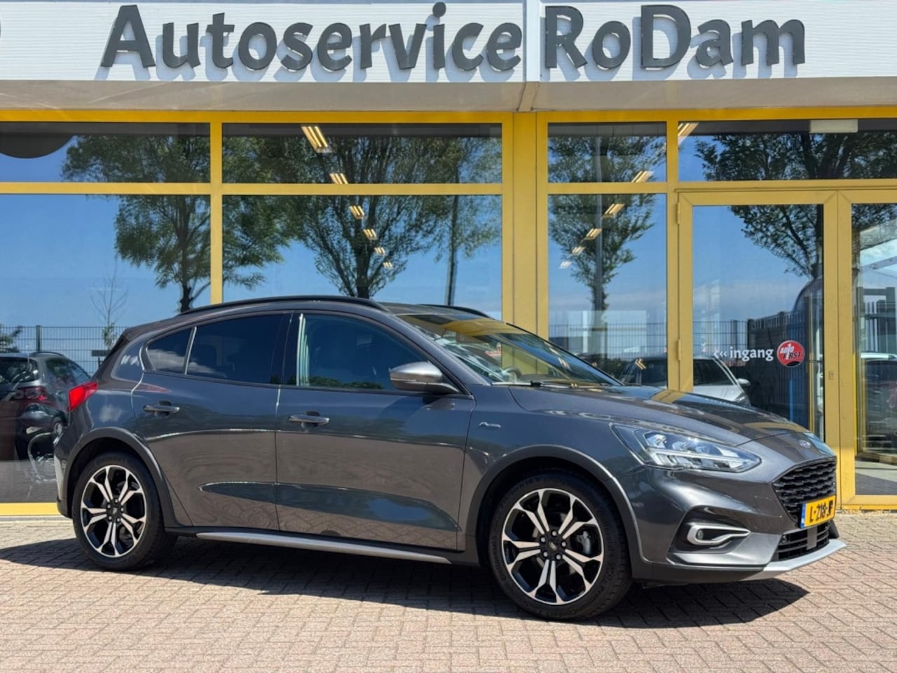 Ford Focus - 1.0 EBH Act. XBns - AutoWereld.nl