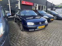 Volkswagen Golf - 1.6 Trendline
