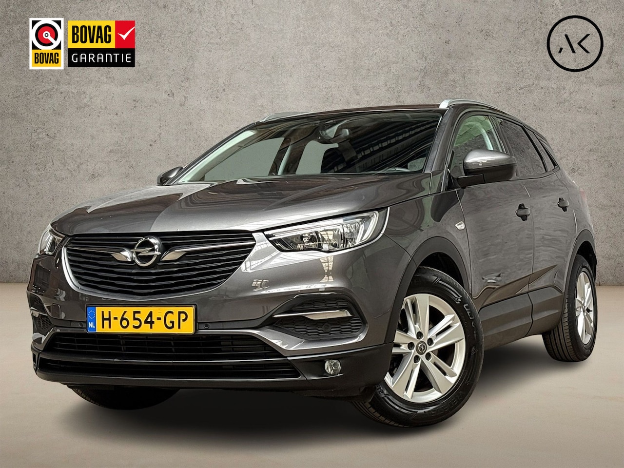 Opel Grandland X - 1.2 Turbo Sport Automaat (APPLE CARPLAY, GROOT NAVI, CLIMATE, STUUR/STOELVERWARMING, SPORT - AutoWereld.nl