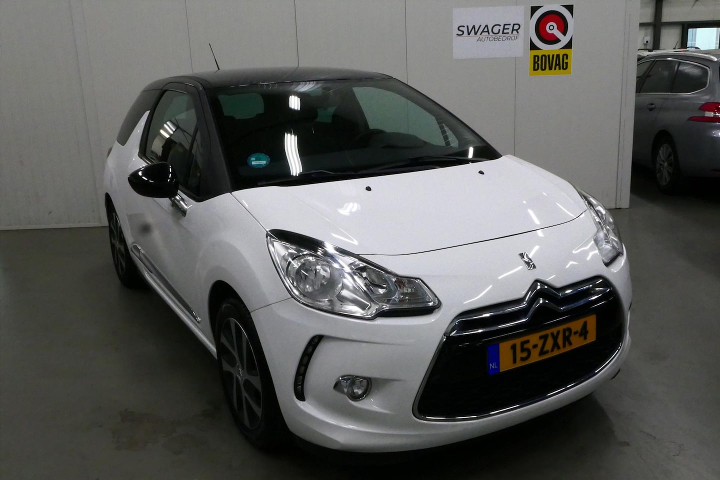 Citroën DS3 - 1.2 VTi So Chic 1.2 VTi 82pk So Chic (Goed onderhouden) - AutoWereld.nl
