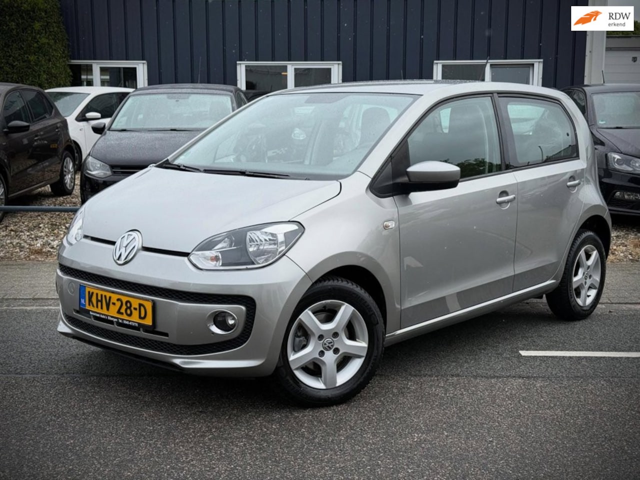 Volkswagen Up! - 1.0 groove up! 1.0 groove up! - AutoWereld.nl