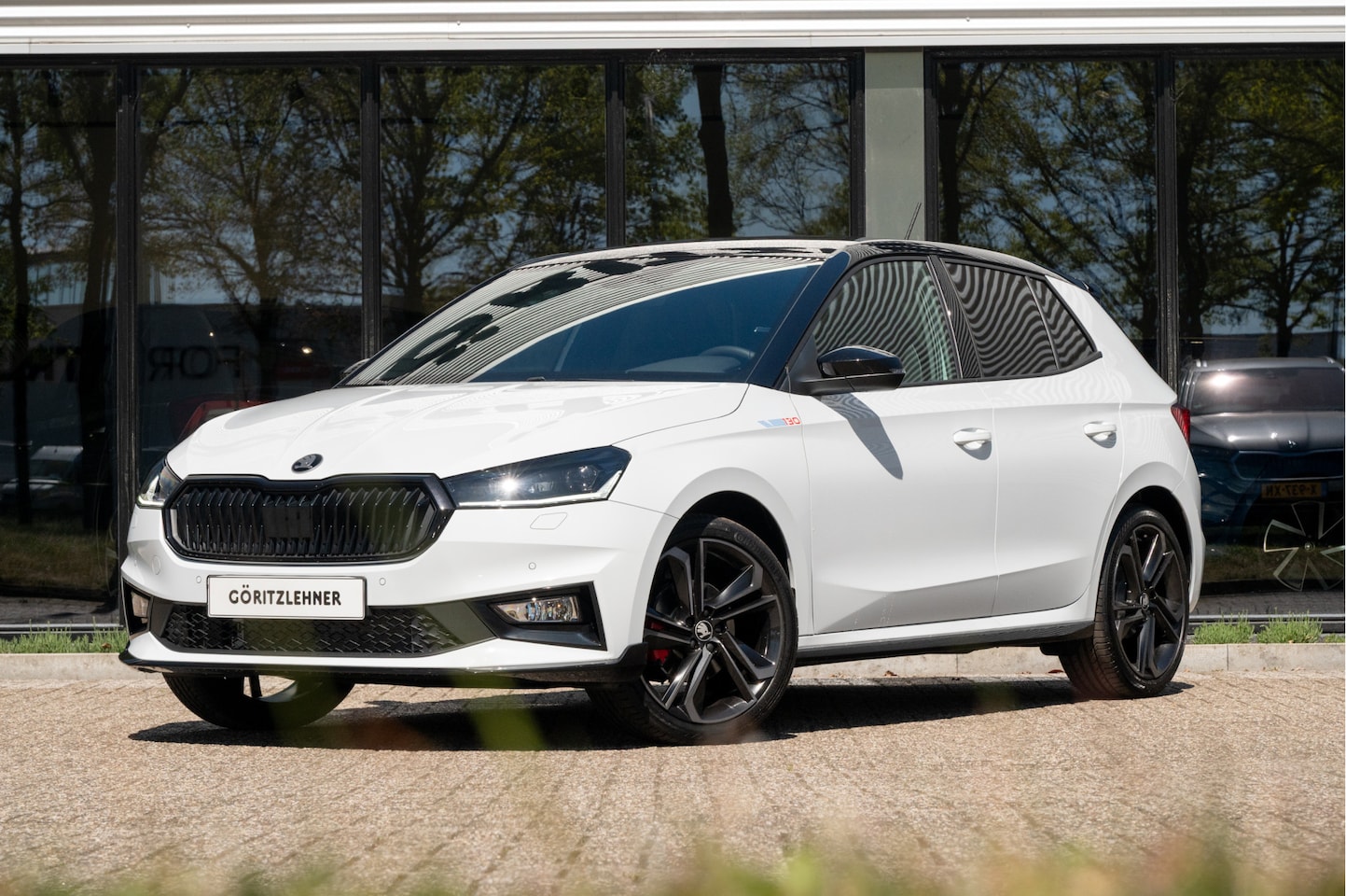 Skoda Fabia - 130 Jaar Editie | 1.5 TSI 130kW / 180pk | DSG | 18 inch | Full LED | Camera | ACC | Side A - AutoWereld.nl