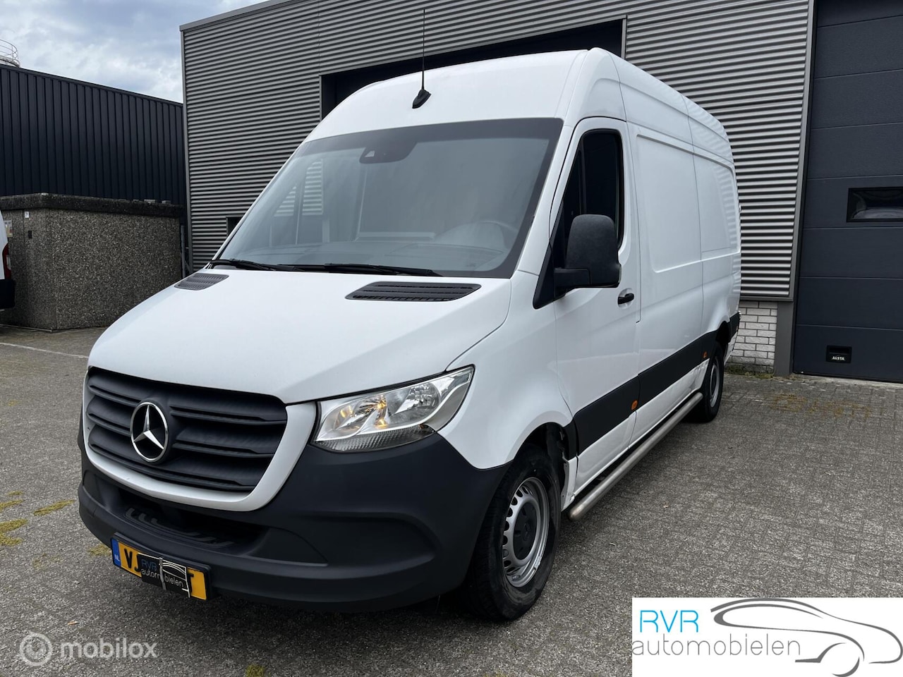 Mercedes-Benz Sprinter - bestel 317 1.9 CDI L2H2 AUTOMAAT/CRUISE/CAMERA - AutoWereld.nl