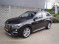 BMW X1 - XDrive20i High Executive Autom Panodak Leder Sportst Stoelverw Navi Head-Up Clima Cruise 2