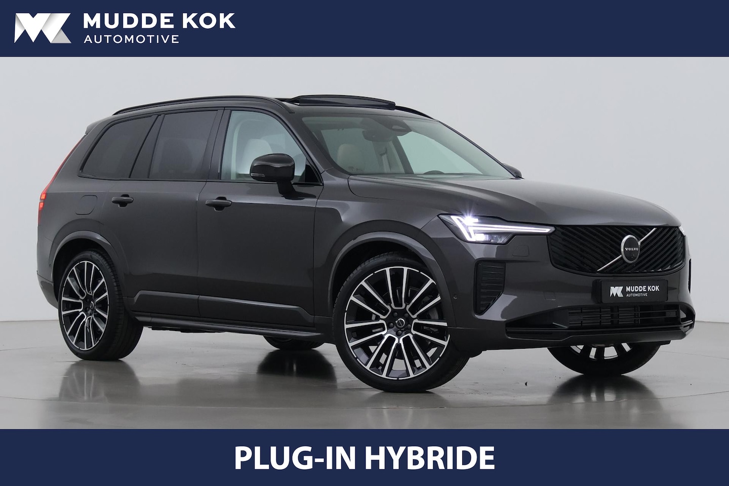 Volvo XC90 - T8 Plug-in hybrid Ultra Dark | Luchtvering | Bowers&Wilkins | Trekhaak | Massage+Ventilati - AutoWereld.nl