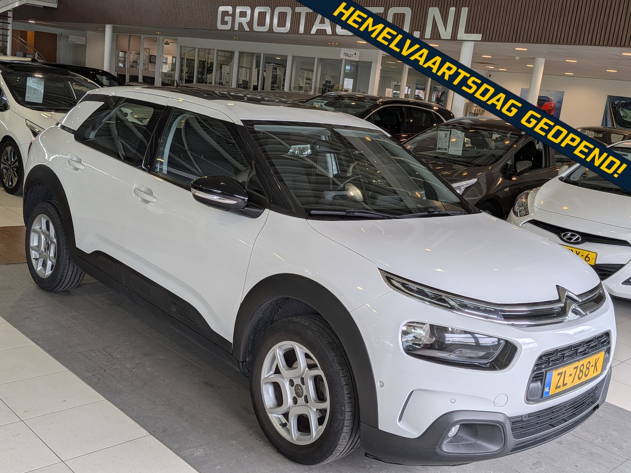Citroën C4 Cactus - 1.2 PureTech Feel Airco, Cruise Control, Trekhaak, Stuurbekrachtiging - AutoWereld.nl