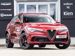 Alfa Romeo Stelvio - 2.9 V6 AWD Quadrifoglio | Harman/Kardon | Seats Pack | Adaptive cruise control |