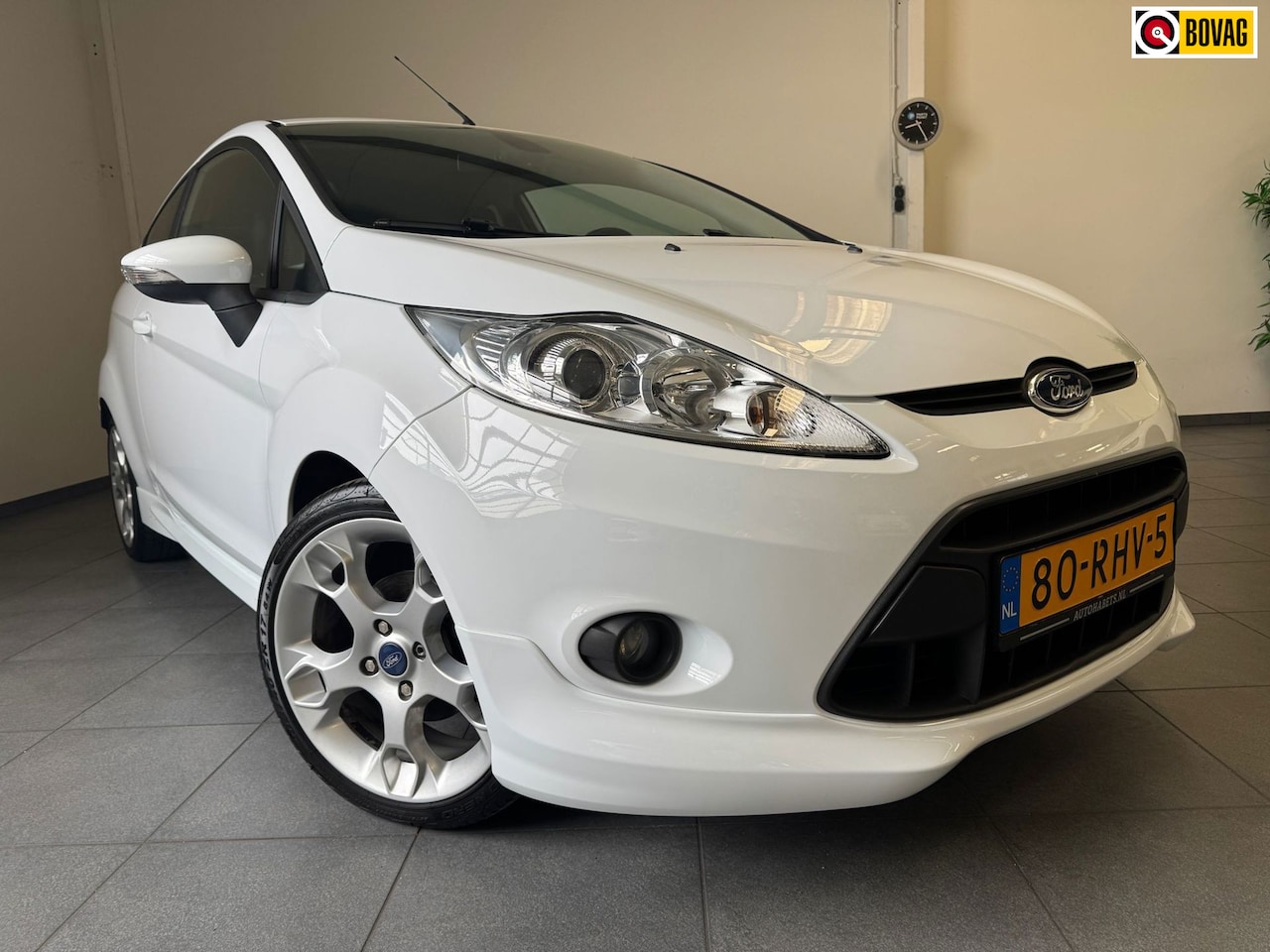 Ford Fiesta - 1.6 Sport ST-line / 1e Eigenaar/clima/cruise/17 inch/elektr voorruit/pas 98000km! - AutoWereld.nl