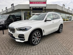 BMW X5 - xDrive40i High Executive Pano, Head-up, 360 cam, Memory, Trekhaak, 22"icnh, Leder, 28dkm,