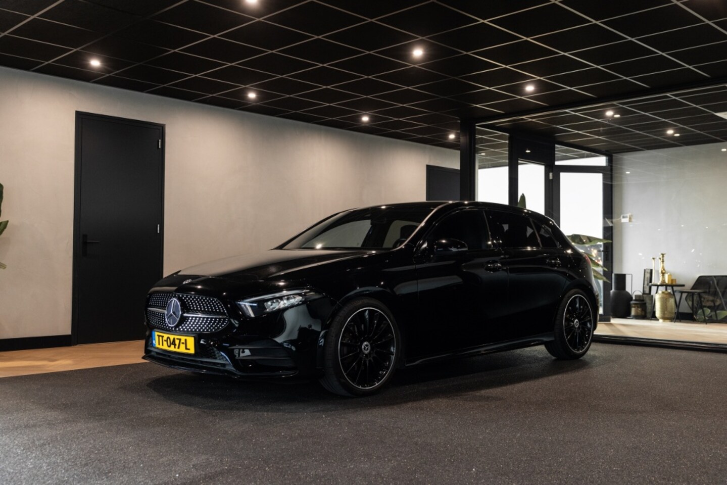 Mercedes-Benz A-klasse - 200 Launch Ed Pr. | AMG - Line | Sfeer | Camera - AutoWereld.nl