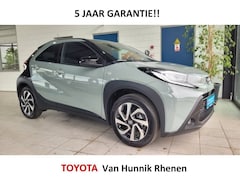 Toyota Aygo X - 1.0 VVT-i Automaat Pulse | Apple/Android | Keyless | P.sensoren