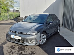 Volkswagen Golf - 1.5 eHybrid GTE 272PK DSG/AUTO | Glazen panorama-dak | Head-up Display | Trekhaak Uitklapb