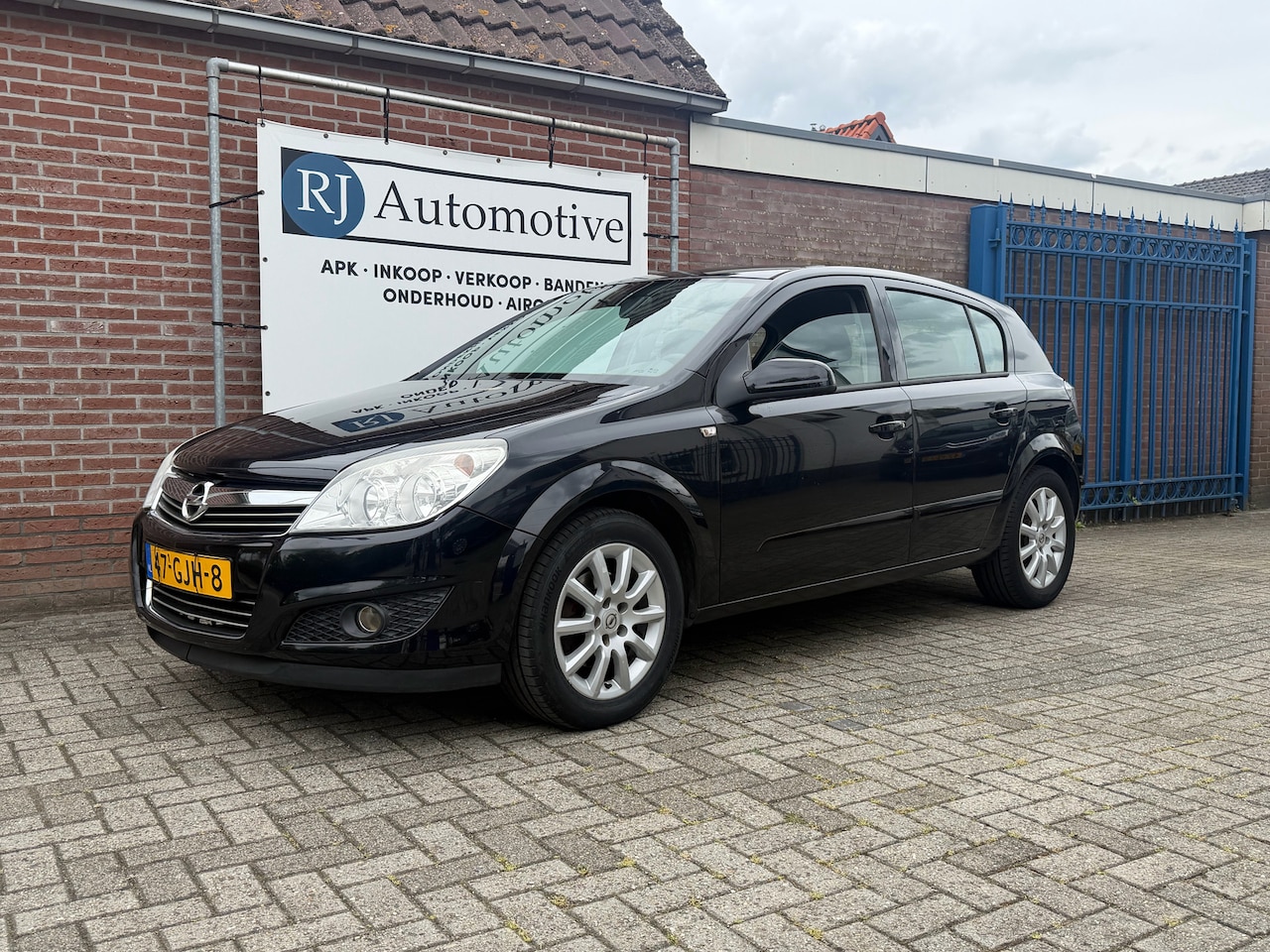 Opel Astra - 1.6 Temptation NIEUWE APK/NAP/AIRCO - AutoWereld.nl
