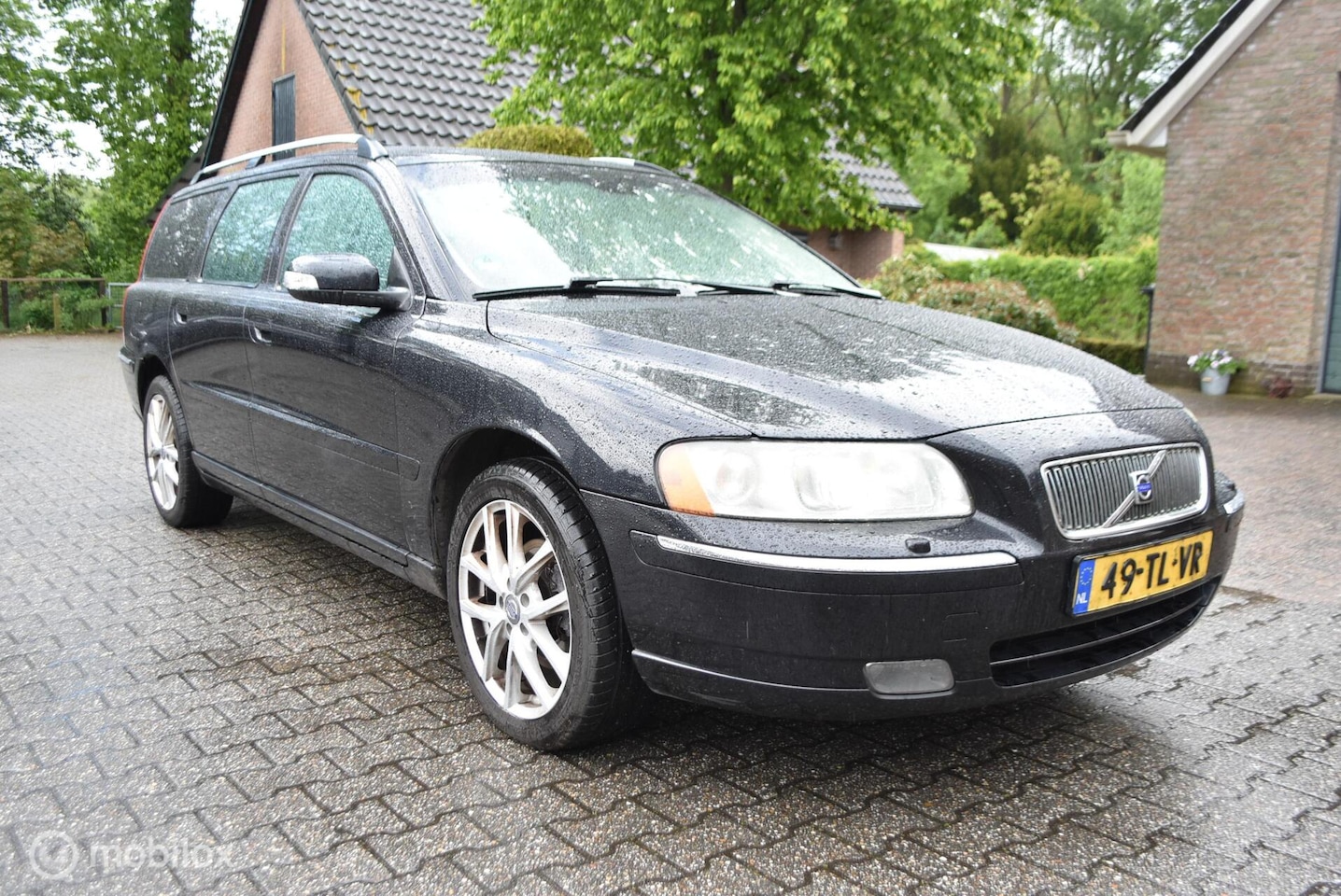 Volvo V70 - 2.4 D5 Edition Sport aut - AutoWereld.nl