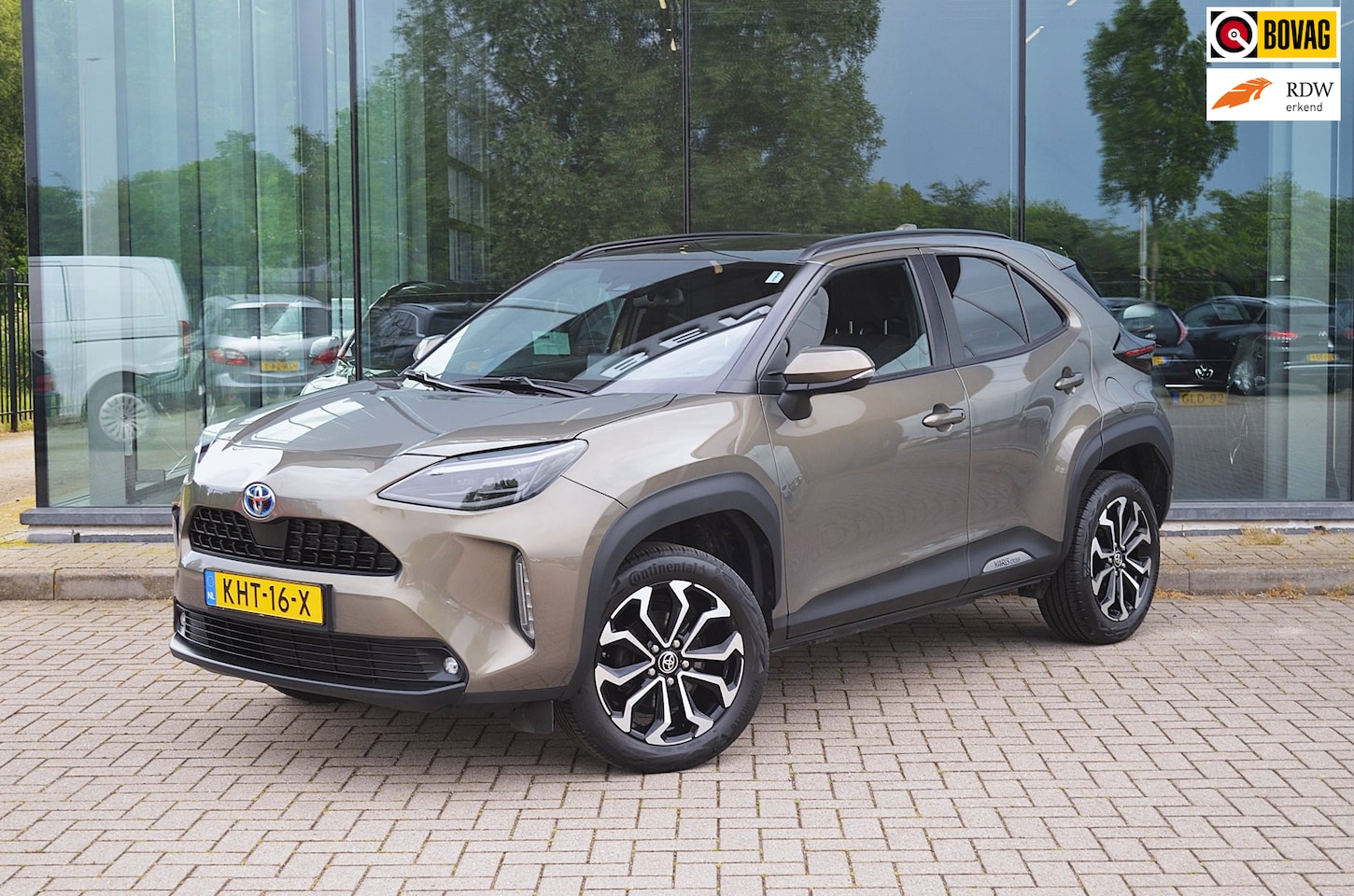 Toyota Yaris Cross - 1.5 Hybrid Dynamic | Pano | stoel verw. | Camera | Navi - AutoWereld.nl