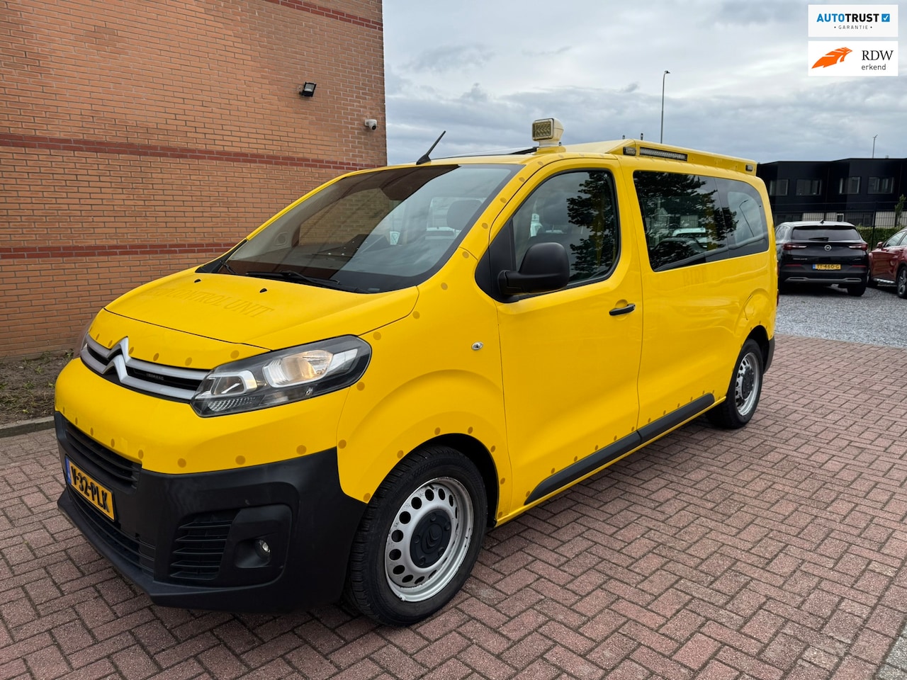 Citroën Jumpy - 2.0 BlueHDI 180PK Business M S&S L2H1, Automaat, Euro 6, Inbouw, Omvormer, - AutoWereld.nl