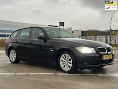 BMW 3-serie Touring - 318i