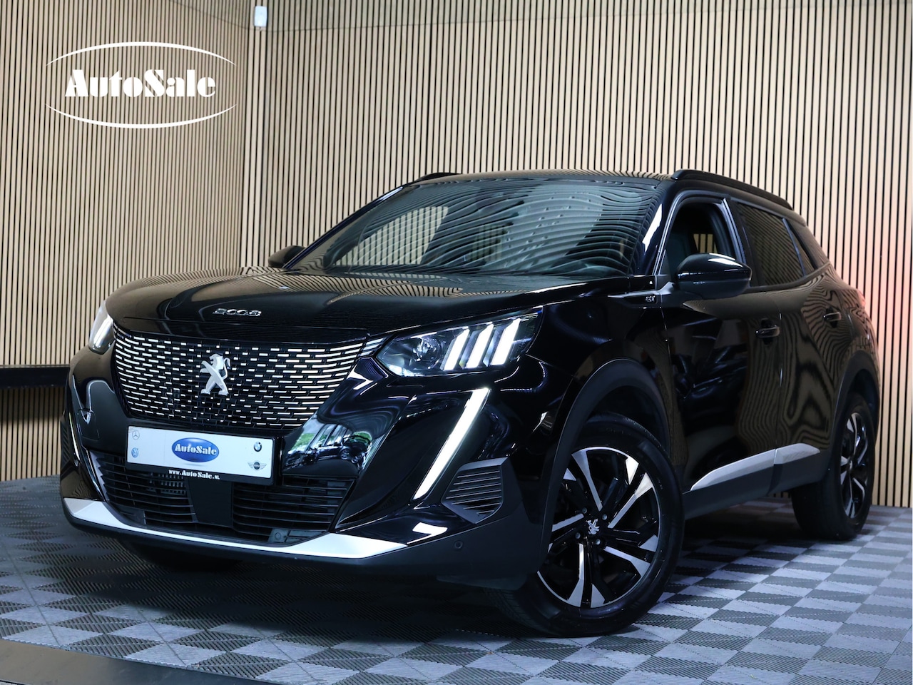 Peugeot 2008 - 1.2 PureTech GT AUTOMAAT NAVI LANE DAB CLIMA "23 - AutoWereld.nl