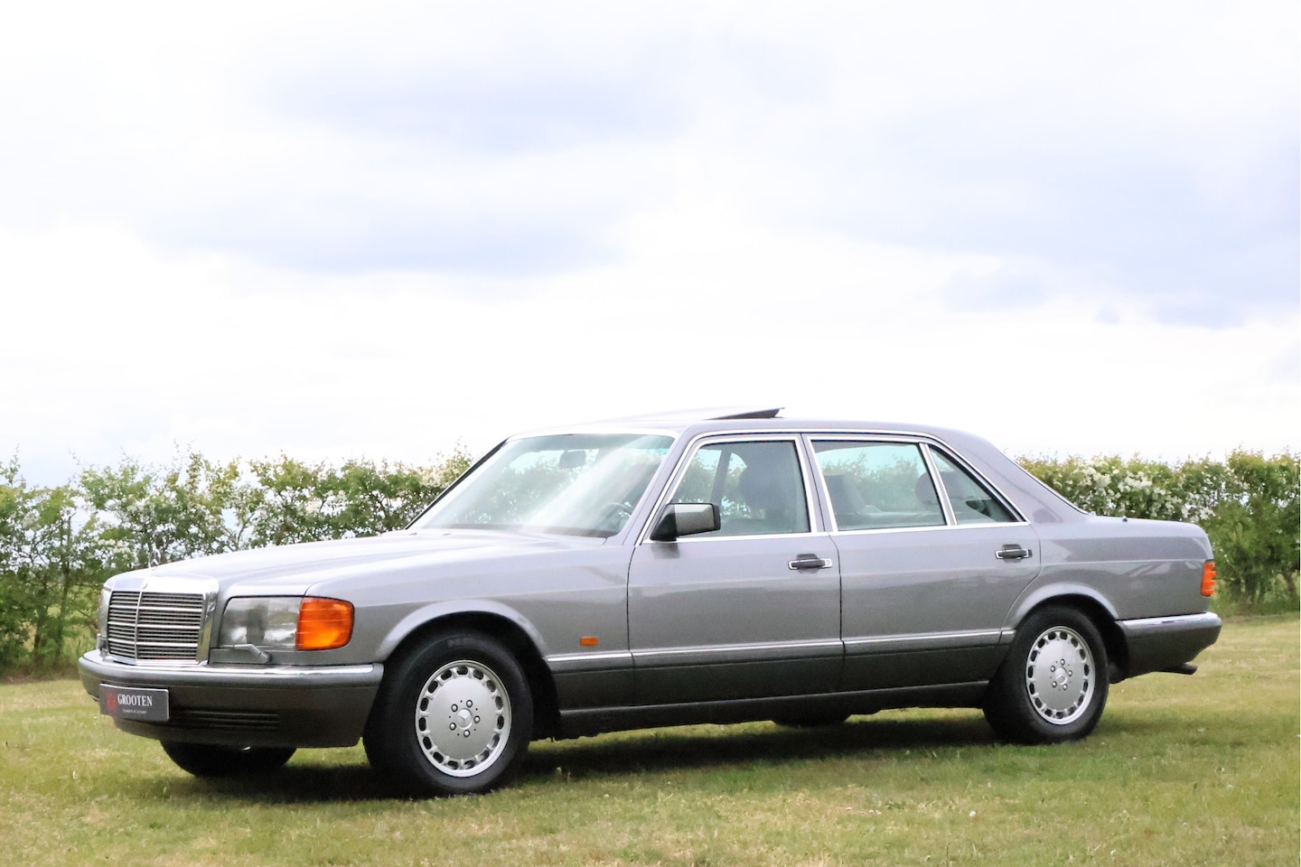 Mercedes-Benz S-klasse - 560 SEL - W126 - ASR - 67.000 km !! - AutoWereld.nl