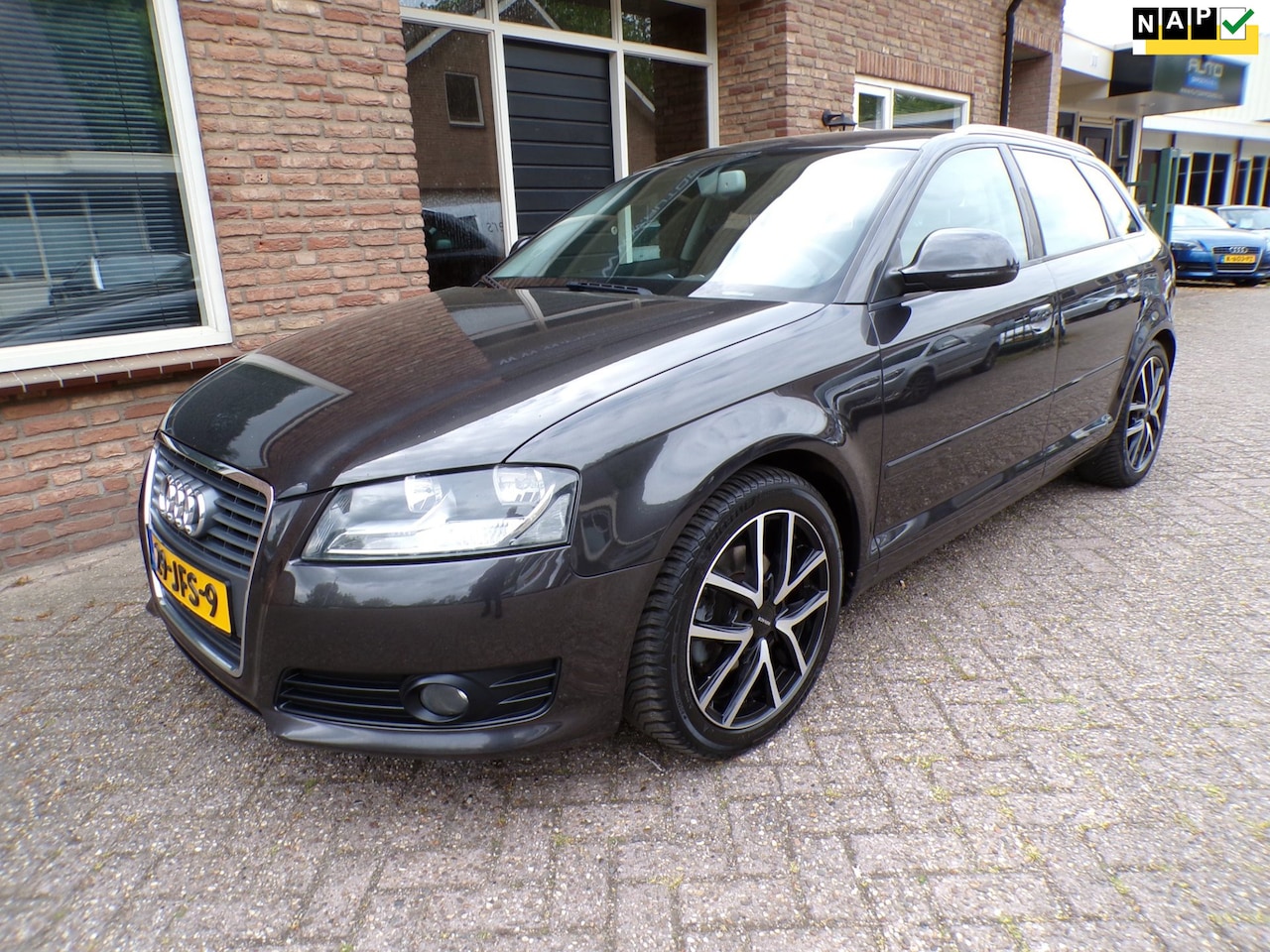 Audi A3 Sportback - 1.8 TFSI Ambition Business Edition Automaat / Leder / Navi - AutoWereld.nl