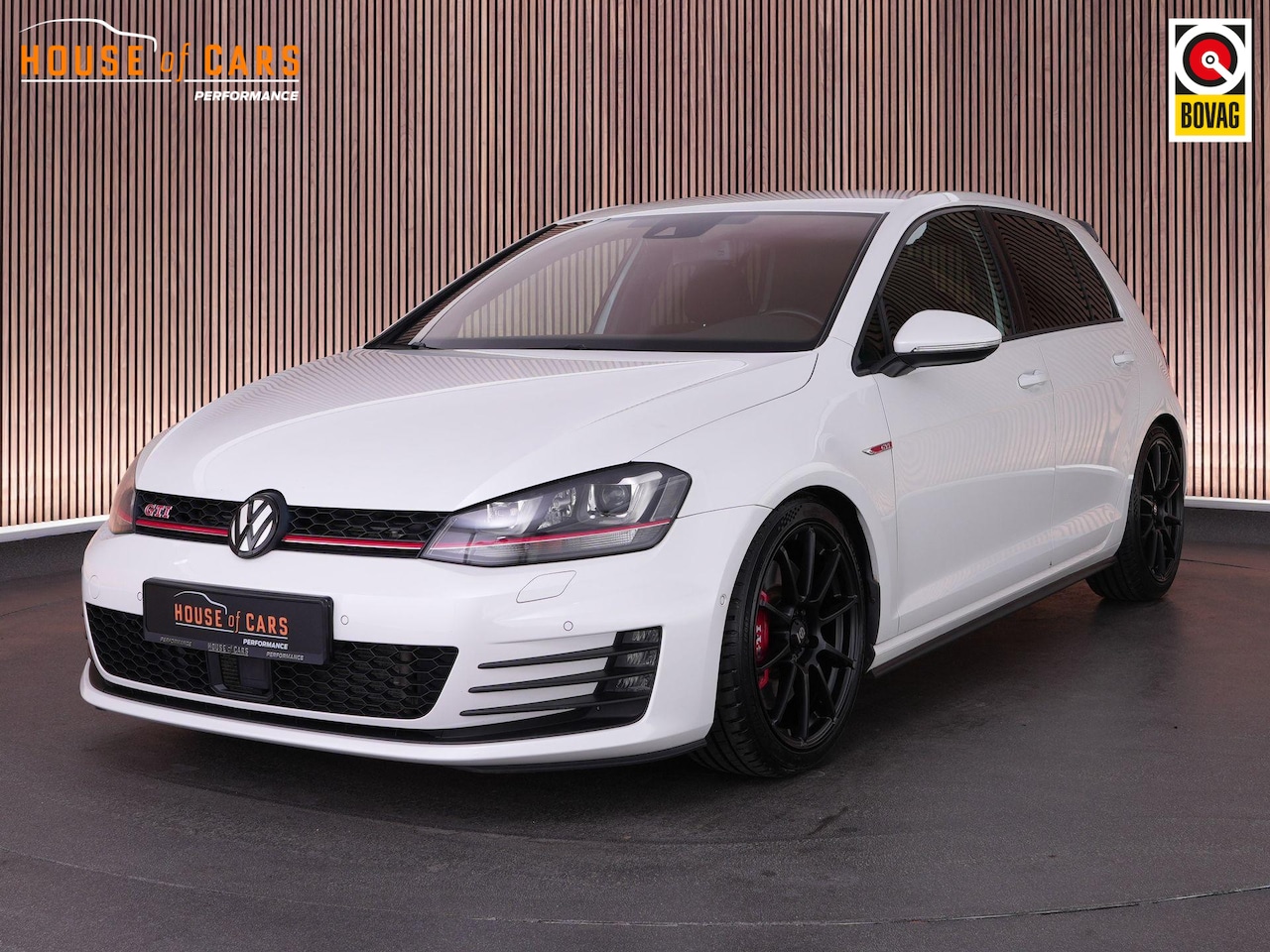 Volkswagen Golf - GTI PERFORMANCE 2.0 230pk TSI |MTM 325pk|custom uitlaat|Maxton|Sparco 18"|blind spot|parke - AutoWereld.nl