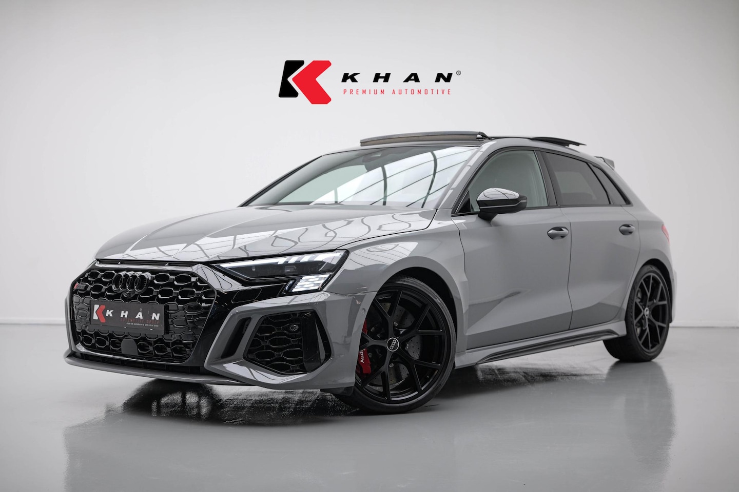 Audi RS3 - Sportback 2.5 TFSI Quattro |Pano|Massage|Ceramic|Carbon|Memory|VOLL| - AutoWereld.nl