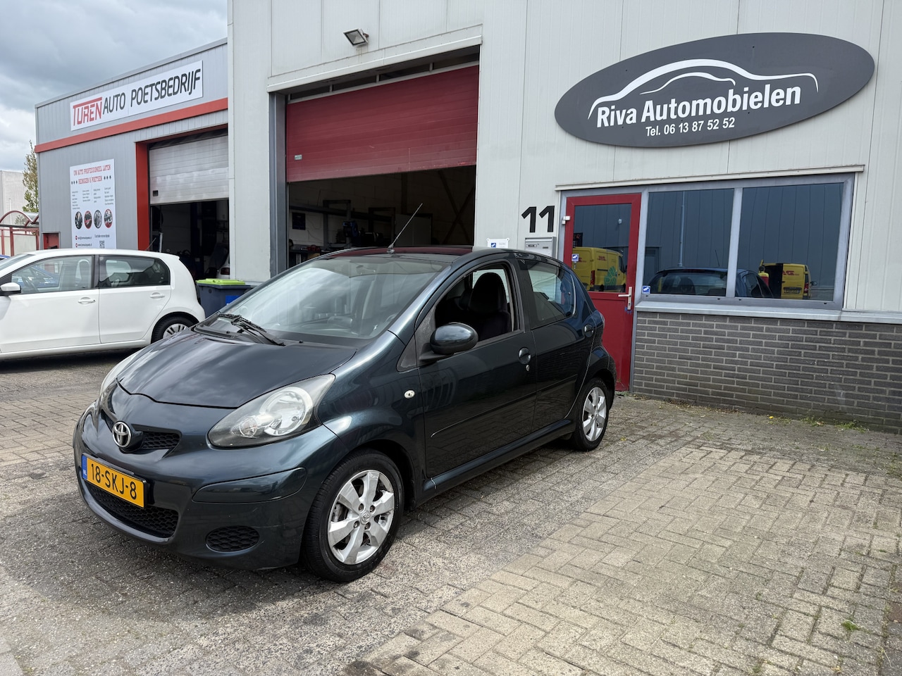 Toyota Aygo - 1.0-12V Automaat Aspiration Navigator - AutoWereld.nl