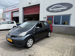 Toyota Aygo - 1.0-12V Automaat Aspiration Navigator