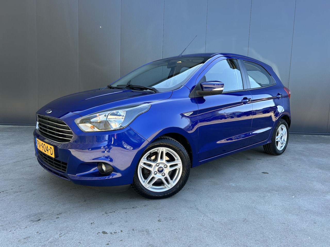 Ford Ka - 1.2 Trend Ultimate AIRCO CRUISE LMV - AutoWereld.nl