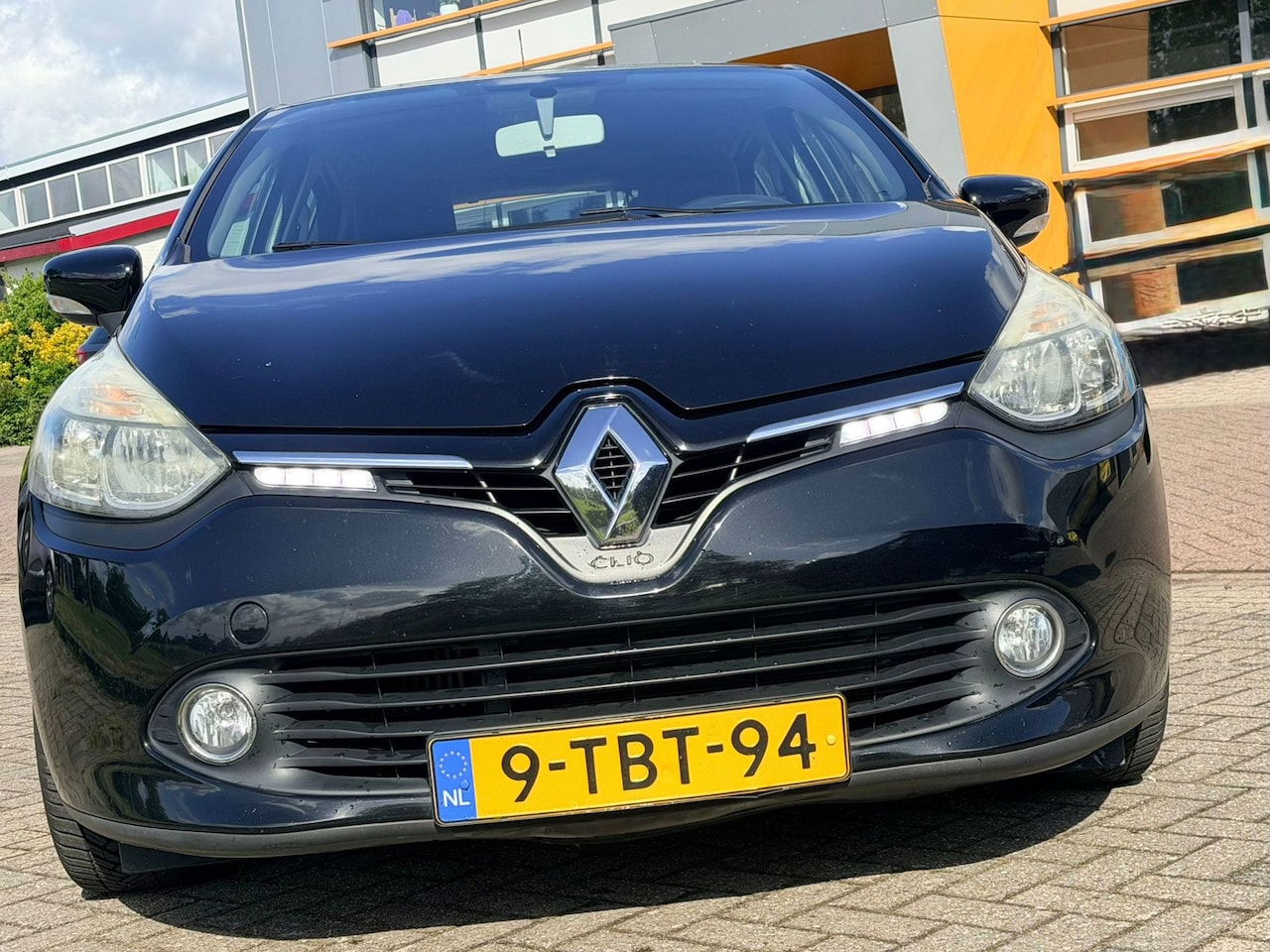Renault Clio - 0.9 TCe Expression 0.9 TCe Expression - AutoWereld.nl