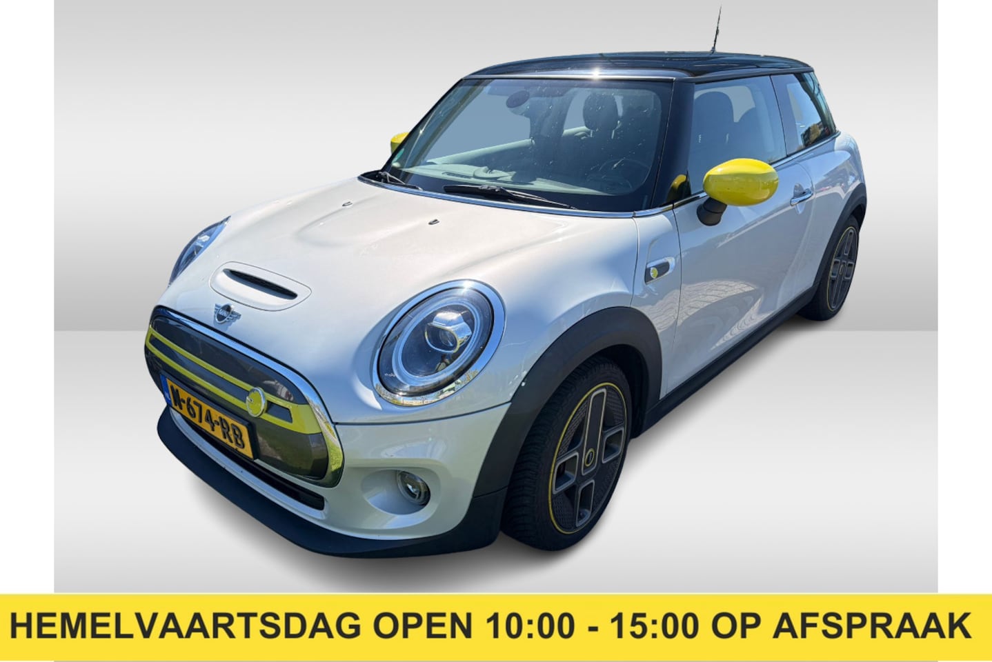 MINI Mini-Electric - Basic 33 kWh / CarPlay / Parkeerhulp V+A / 17'' / Virtual Cockpit / DAB / Cruise Control - AutoWereld.nl