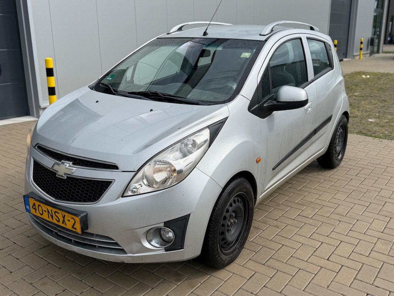 Chevrolet Spark - 1.0 16V LS 1.0 16V LS - AutoWereld.nl