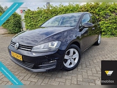 Volkswagen Golf - 1.2 TSI Trendline