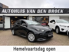 Toyota Yaris - 1.5 Hybrid Active|Navi|Cruise|Carplay|Camera|ACC|Climate|Stoelverw|