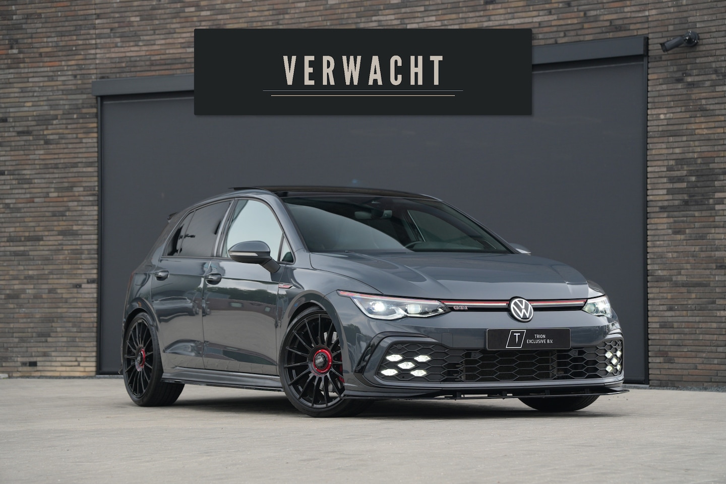 Volkswagen Golf - 2.0 TSI GTI | Pano | Stoel/Stuurverwarming & Koeling | H&K | ACC | Leder | Memory | IQ.Lig - AutoWereld.nl