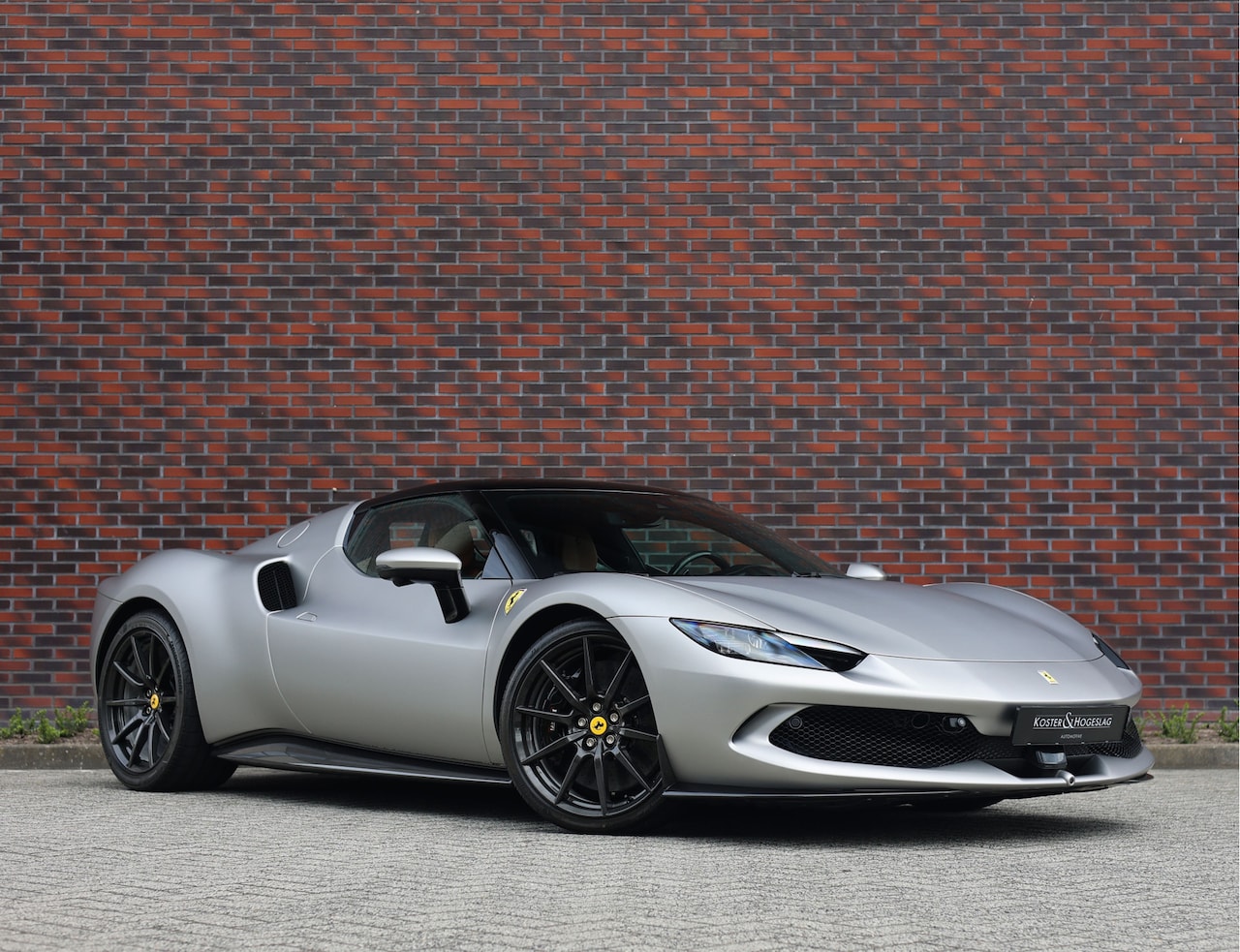 Ferrari 296 GTB - 3.0 V6 | Atelier - Lift - Carbon - AutoWereld.nl