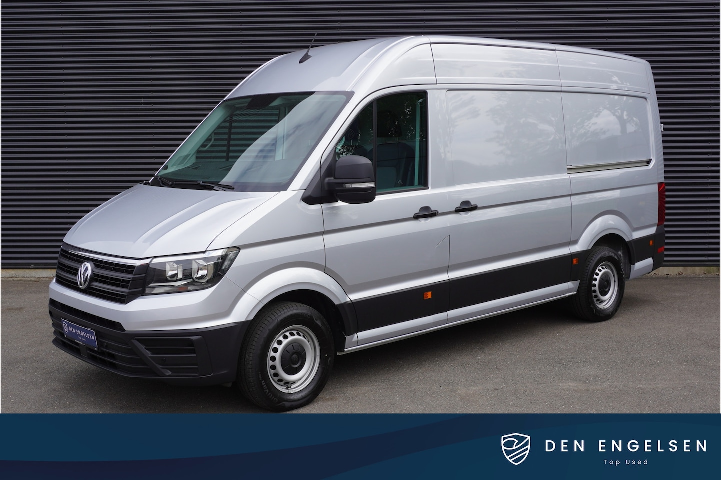 Volkswagen Crafter - 180pk Automaat L3H3/L2H2 2x Schuifdeur Trekhaak Apple Carplay ACC Cruise control Camera Pa - AutoWereld.nl