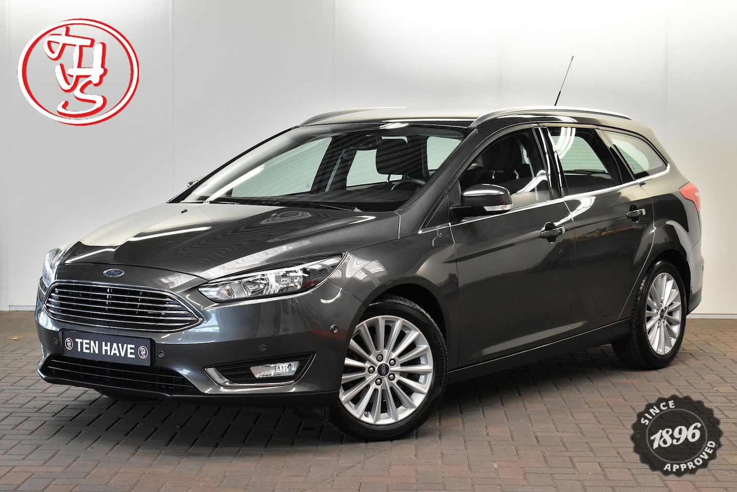 Ford Focus Wagon - 1.5 Titanium NWE DISTRIBUTIERIEM|CLIMATE CONTROL|CRUISE CONTROL - AutoWereld.nl