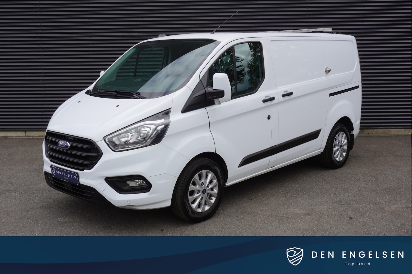 Ford Transit Custom - 131pk L1H1 Trend 2x Schuifdeur Trekhaak 16" Velgen Parkeersensoren Airco Cruise control st - AutoWereld.nl