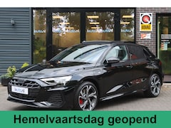 Audi A3 Sportback - 45 TFSI e 272pk S edition Competition Pano/MatrixLED/Navi+/Keyless/Camera/Head-up/Sonos/AC