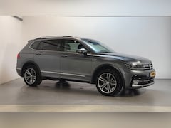 Volkswagen Tiguan Allspace - 1.5 TSI 150pk DSG Highline Business R 7p. Panoramadak Leder Camera Stoelverwarming Virtual